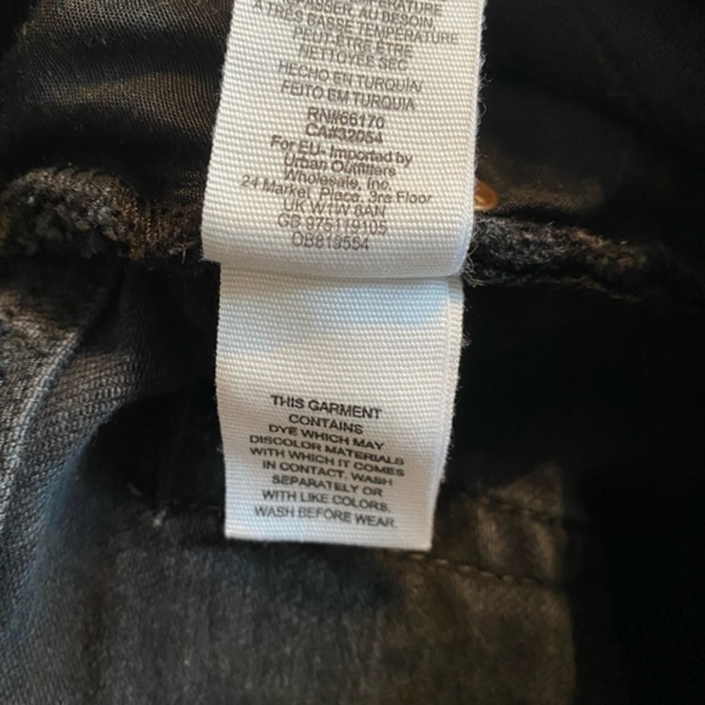 We the free Stella skinny button fly ripped knee - Picture 5 of 9